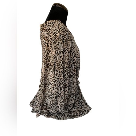 Emailine Woman Leopard Pattern Black Cream Silky Feel Layered Tunic Top 1X - Picture 2 of 6